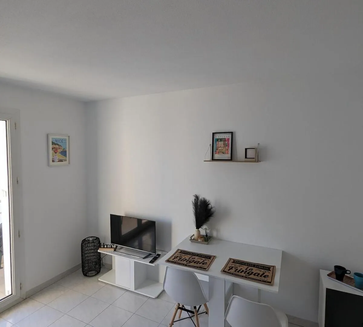 Nice Center - 2 Person Apartment